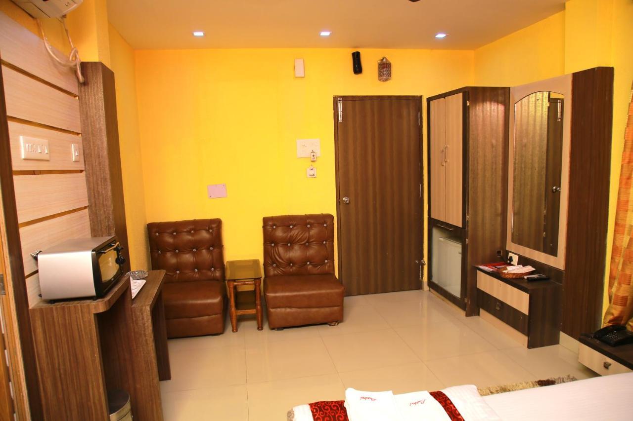 Babul Hotel Kolkata Exterior photo
